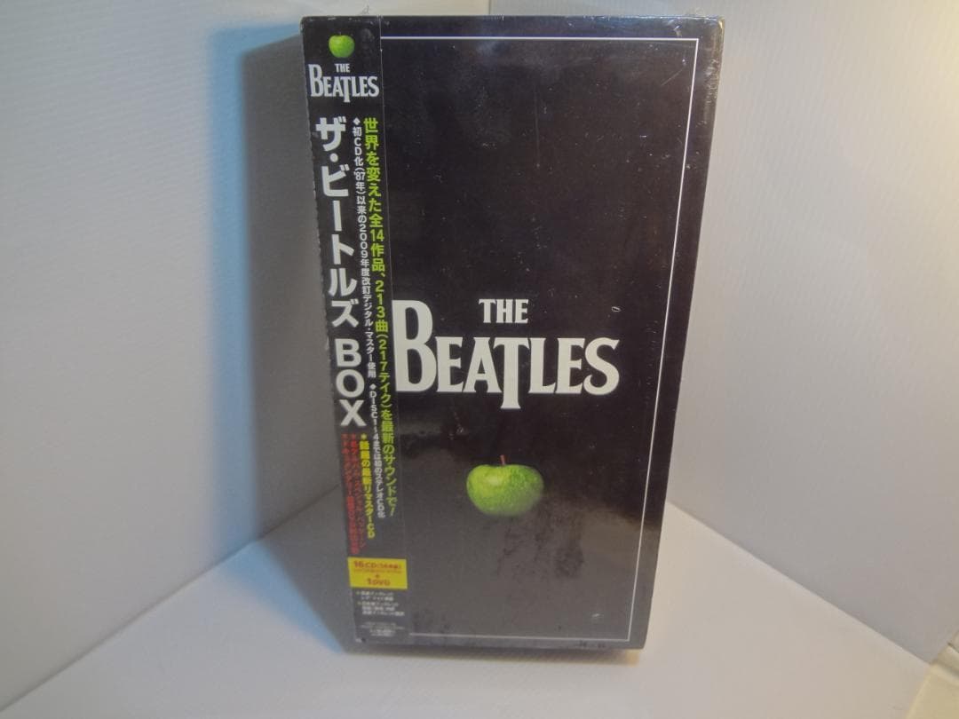 25a ★y ザ・ビートルズ・ボックス Amazon.co.jp: ザ・ビートルズBOX(限定生産品)(USBメモリ): ミュージック
