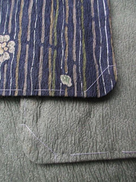 新古品！ふくれ織＊花唐草＆タテ柄＊松葉色＊紋無し＊訪問着