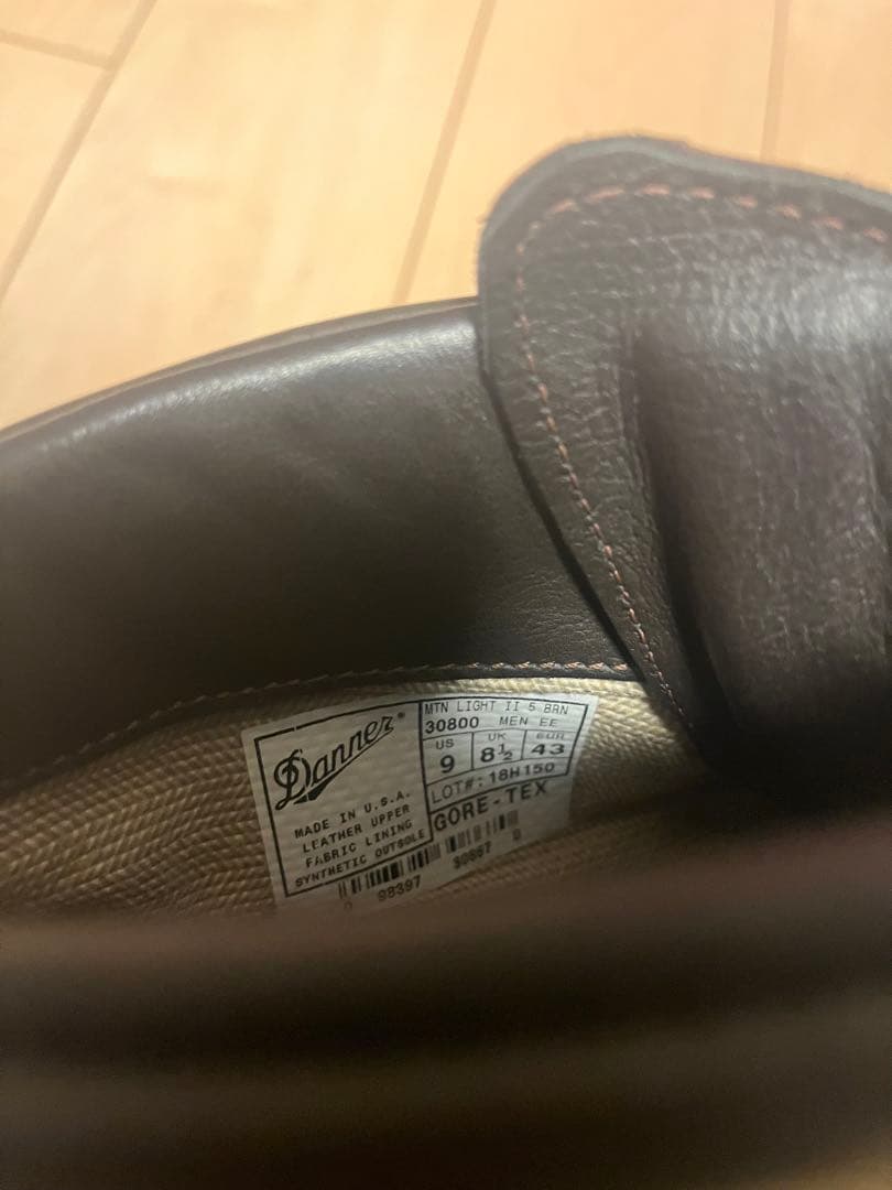 定価7万 稀少サイズ？らUSA製danner マウンテンライトⅡ 使用感少なめ