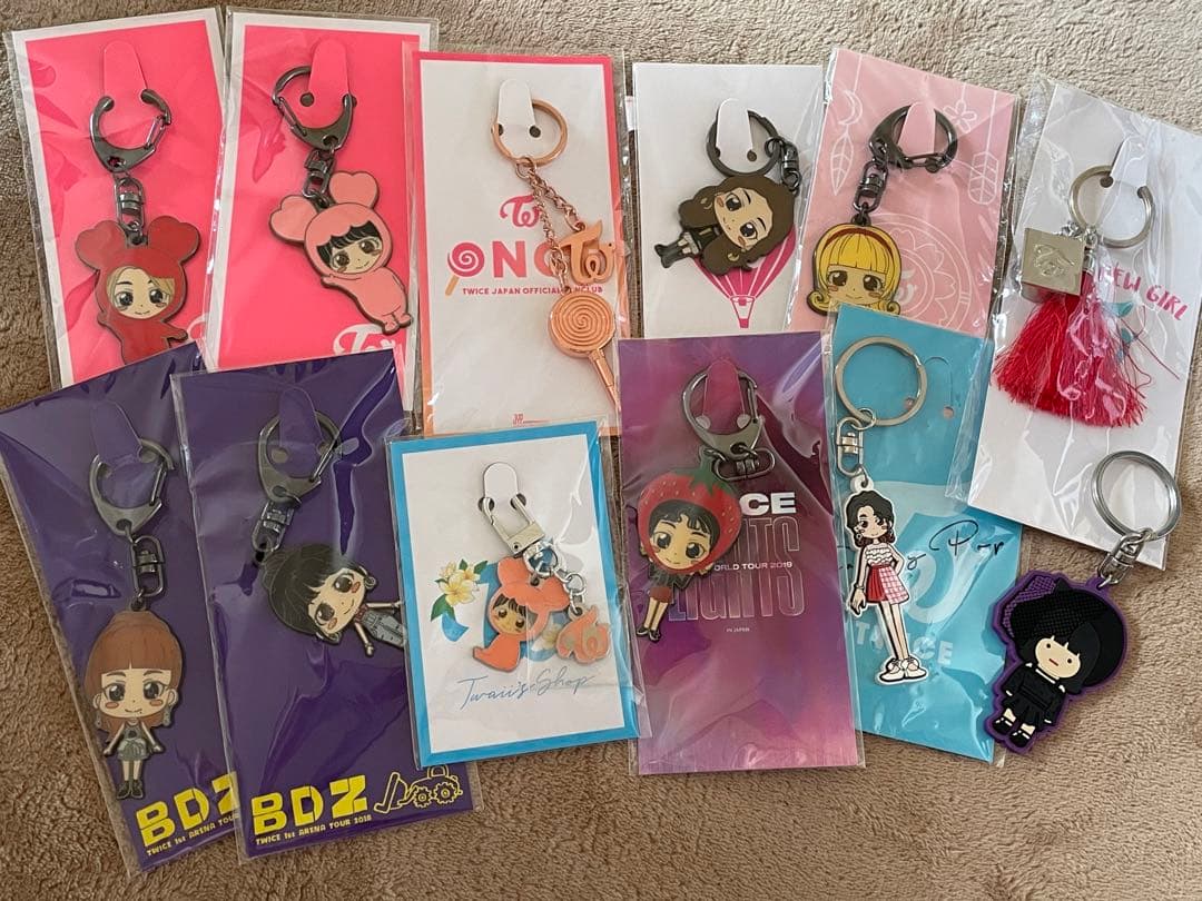 twice 公式グッズ まとめて 2017〜お値下げです - メルカリ