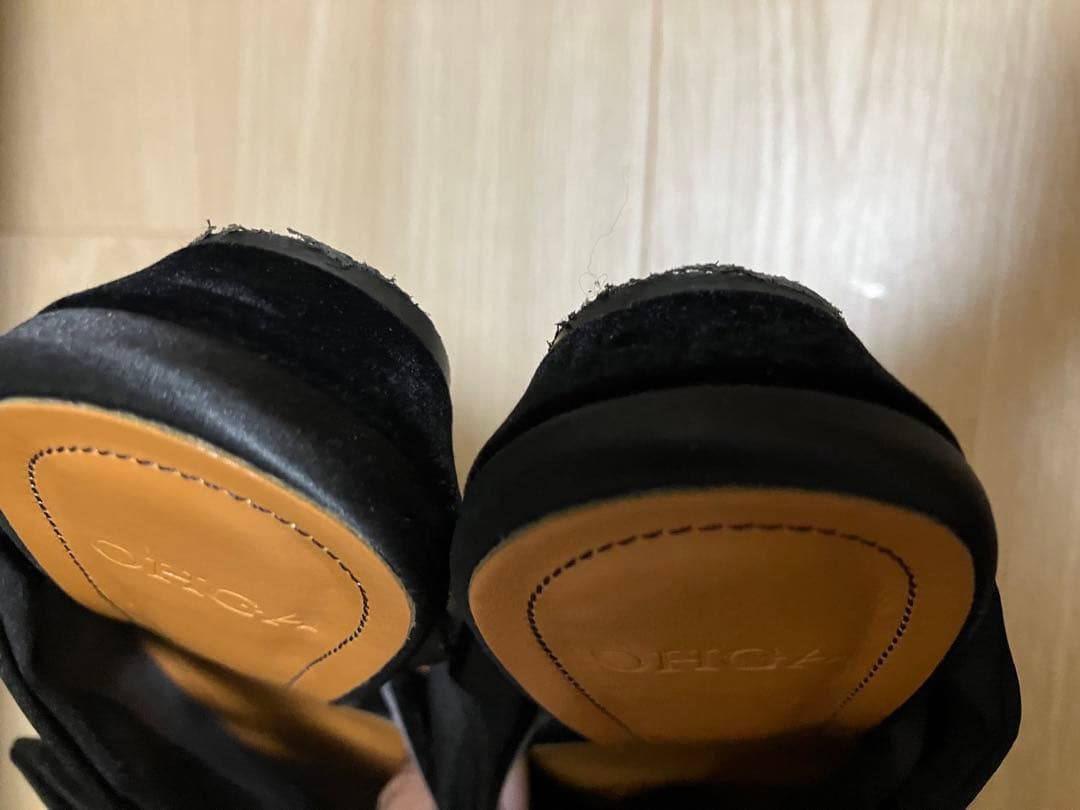 OHGA ブラックリボンミュール - メルカリ