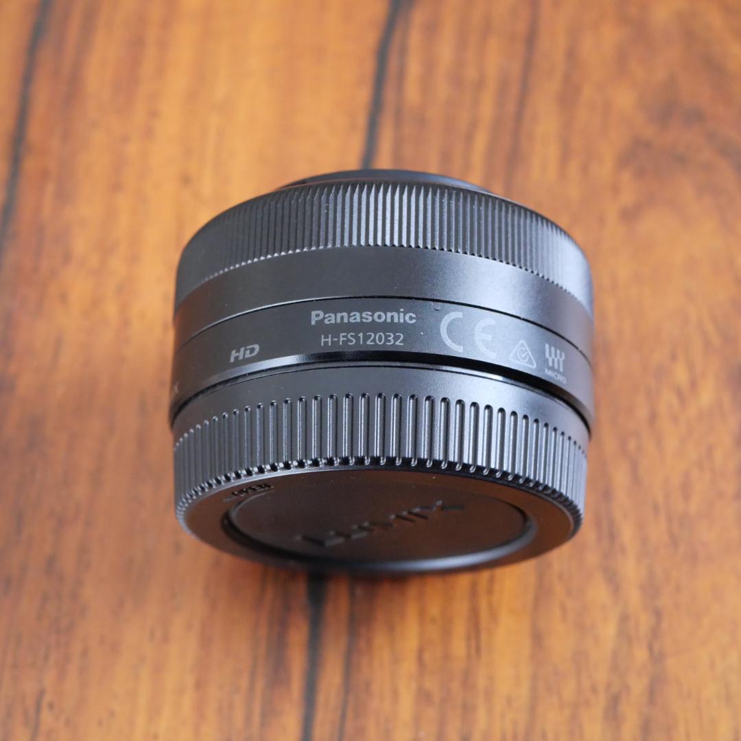 LUMIX 12-32mm F3.5-5.6 ズームレンズ　ブラック