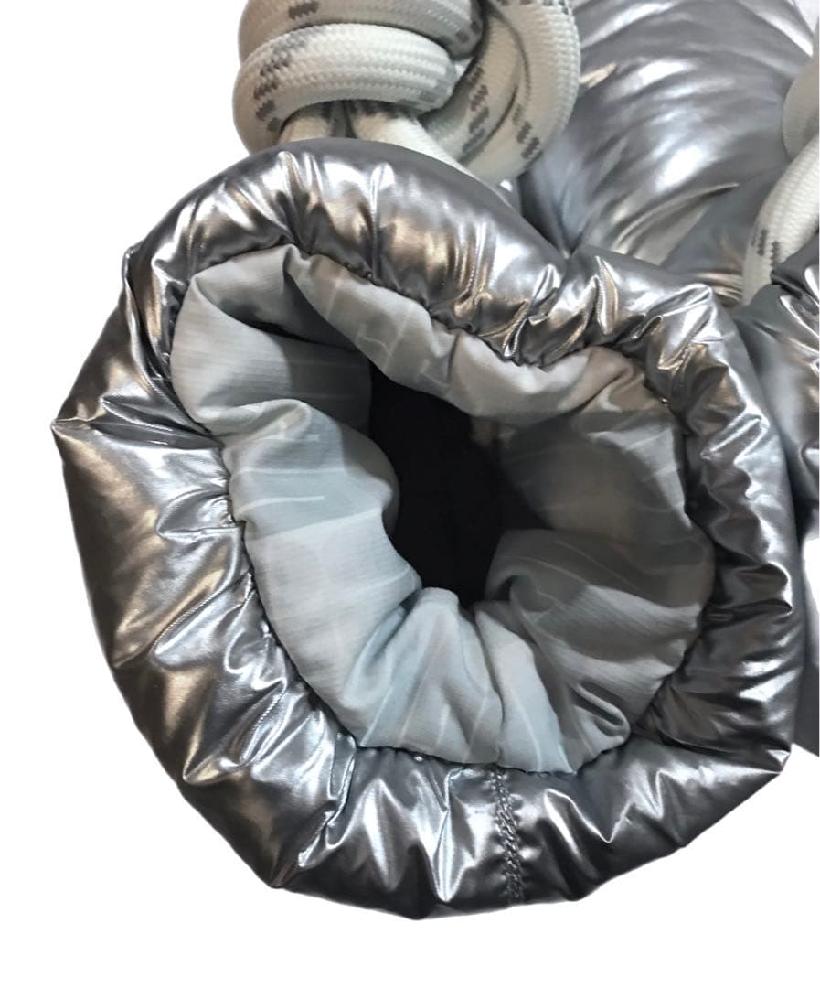 アグUGGクラシックマキシショートパファーブーツシルバー防水保温性