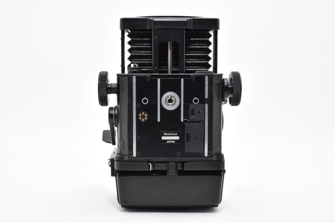 完動美品 マミヤ Mamiya RZ67 Pro 中判 フィルムカメラ 3330 - メルカリ
