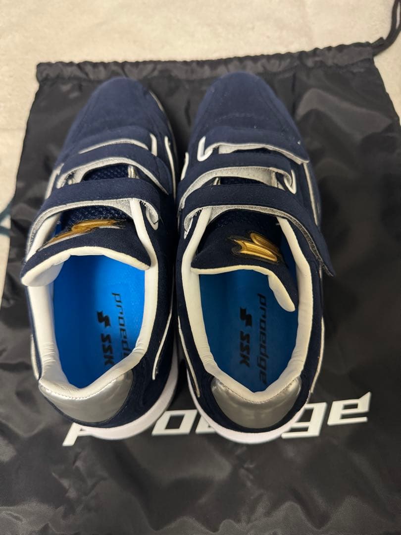 プロエッジ ベルト スパイク ネイビー　25.5cm