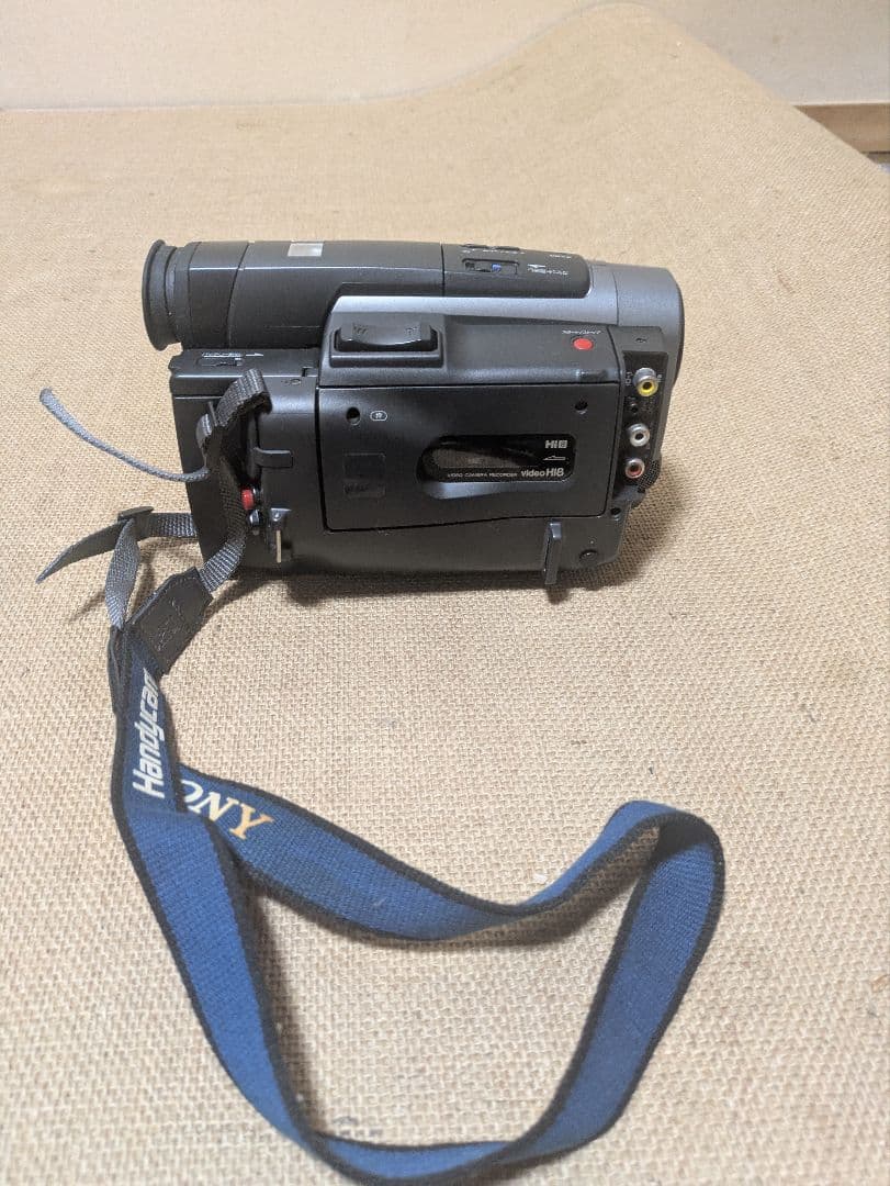 Sony Handycam video Hi8 本体 - メルカリ