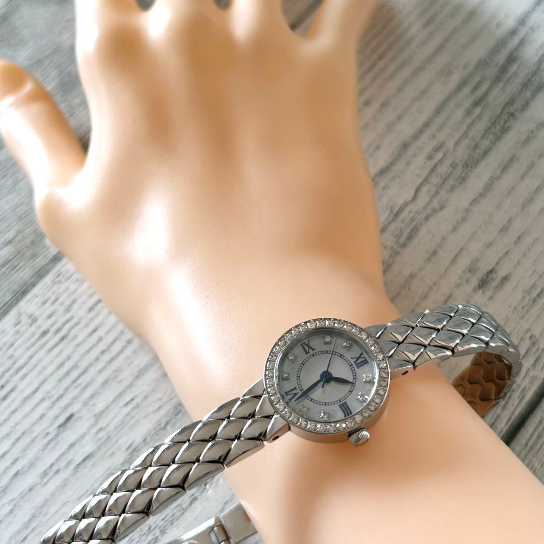 美品】Lunage ルナージュ 腕時計 AD-035 ダイヤ 0.50ct - メルカリ