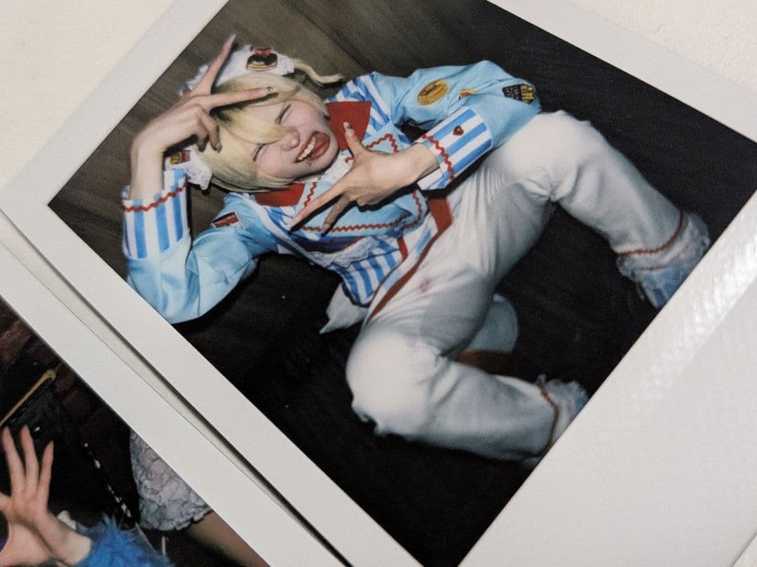 Poltergeist てん ピンチェキ メン地下 ⑥ - メルカリ