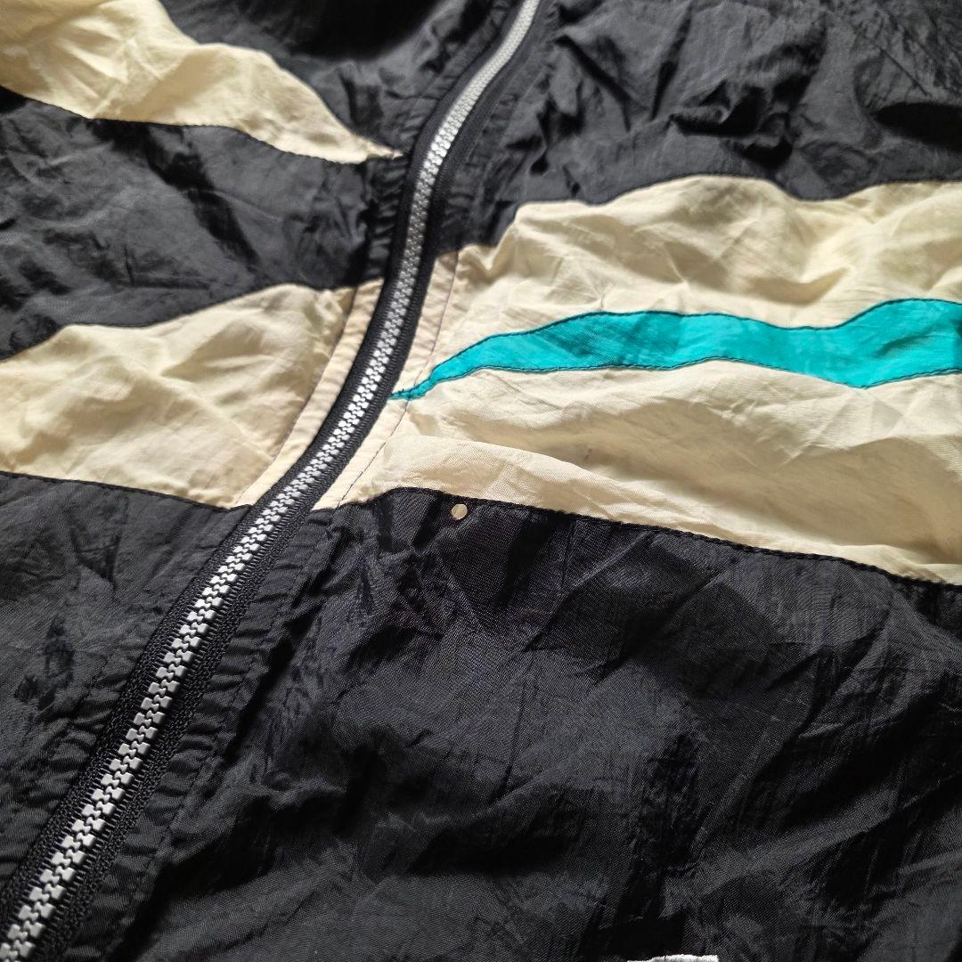 入手困難90sNBAバンクーバーグリズリーズナイロンジャケット刺繍ロゴ短