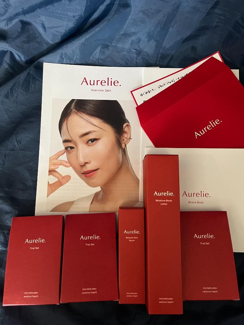 Aurelie 化粧水☆美容液➕サンプルセット(^^)