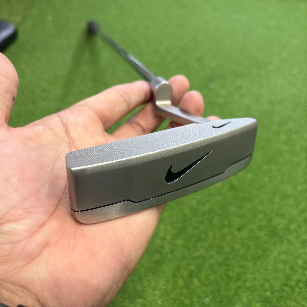 激レア‼️ココリコ遠藤さんも使用‼️Nike パター シルバー - メルカリ