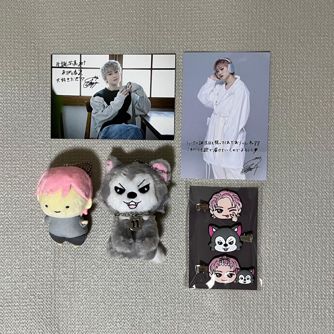 最終値下げ！】直筆サイン入り 超特急 シューヤ まとめ - メルカリ