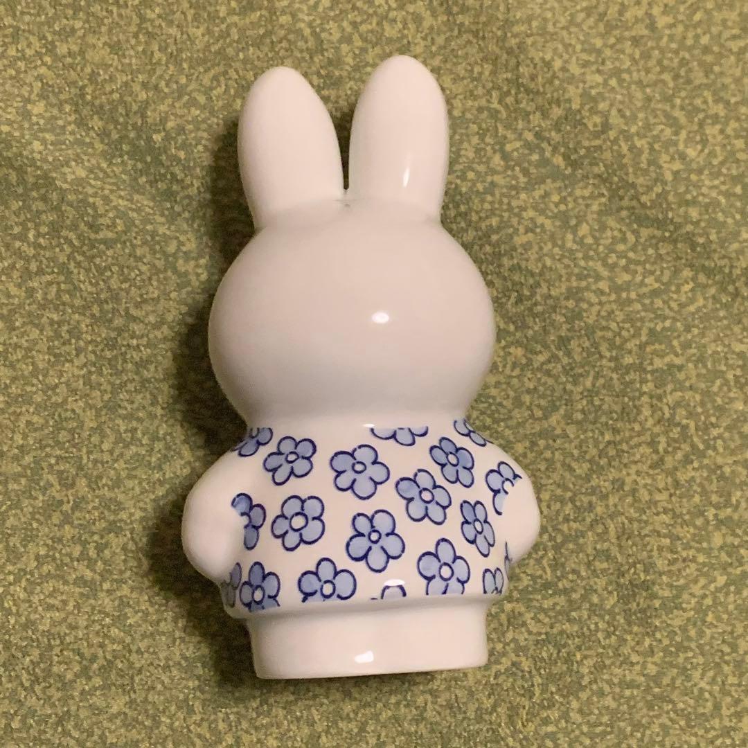 大阪関西万博 オランダ館 ミッフィー スタチュー デルフト陶器 ②