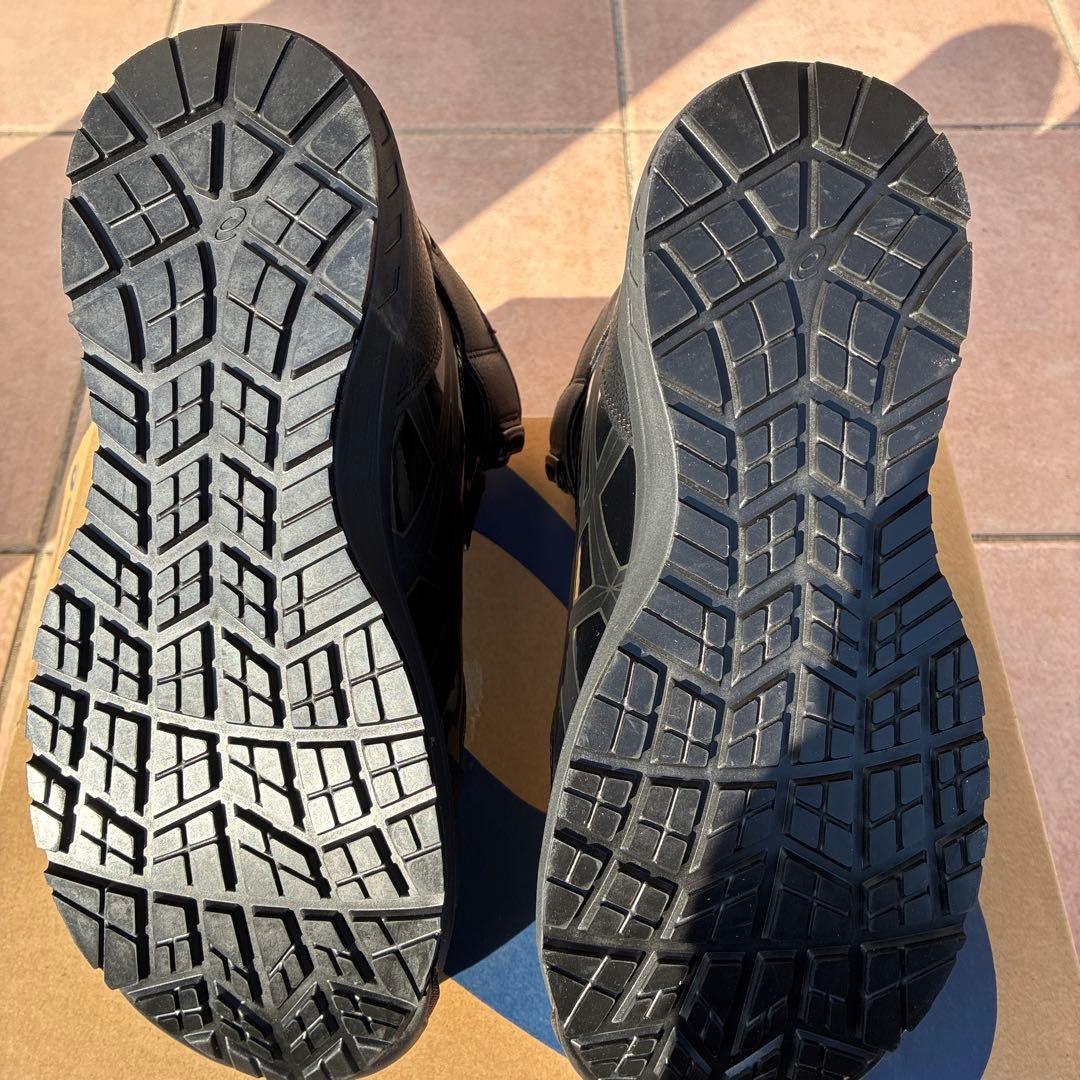 ASICS BOAシステム安全靴 ブラック/レッド　24.5cm