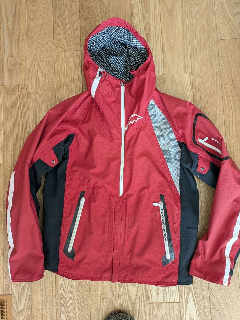 クシタニ　ウィンターアメニタジャケット K-2805 赤黒　Lサイズ K-2805 ウインターアメニタジャケット入荷しました！：KUSHITANI 横浜