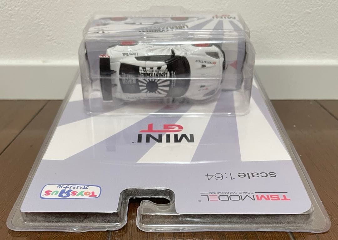 MINIGT LIBERTY WALK Nissan GT-R トイザらス限定 - メルカリ