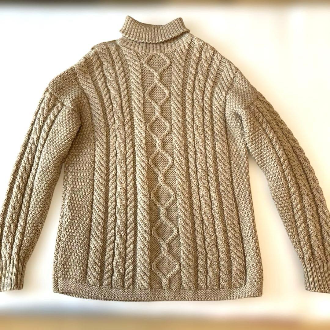 【引越しのため2月まで】Guernsey woollensケーブルニットセーター 変わらない、変えない。ガンジー島で、40年間愛されてきた究極の日常着