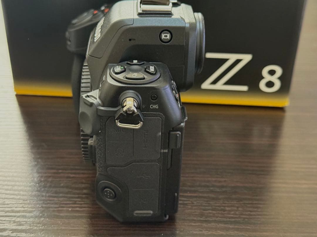 シャッター回数1回 ほぼ新品 Nikon Z8 ミラーレス 一眼カメラ ニコン