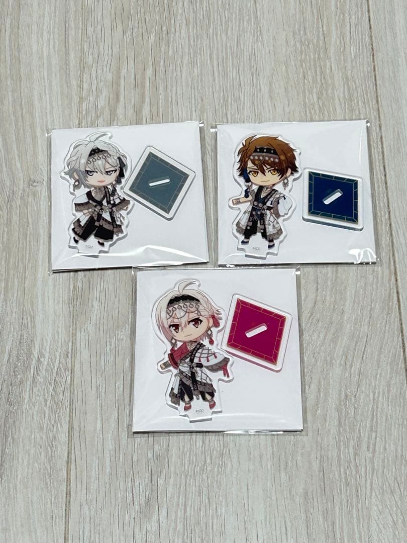 アイナナ ぷちななアクリルスタンド TRIGGER 天 楽 龍之介 - メルカリ