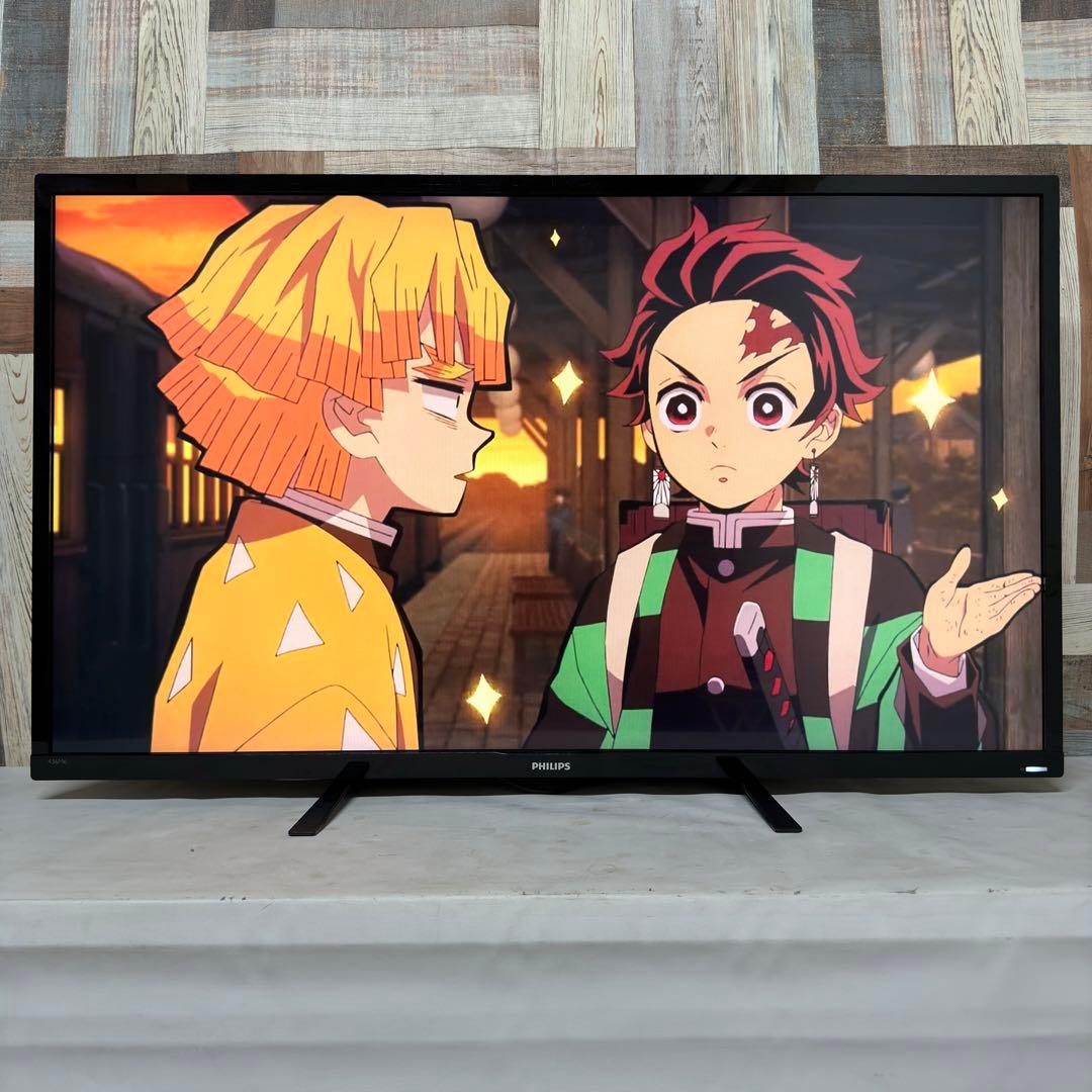 即日受渡❣️全国送料込フィリップス4K 4画面出力43型モニター 臨場