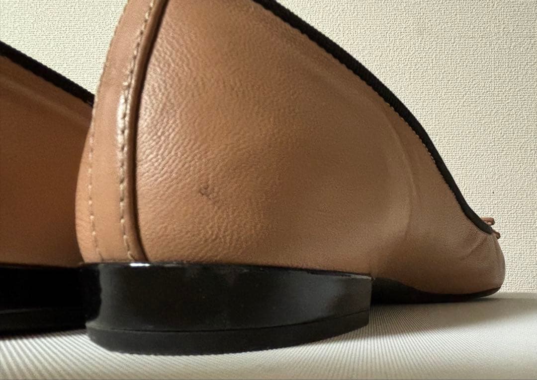 みーちゃん様専用 PRADA バレエシューズ ベージュ/ブラック 37 1/2