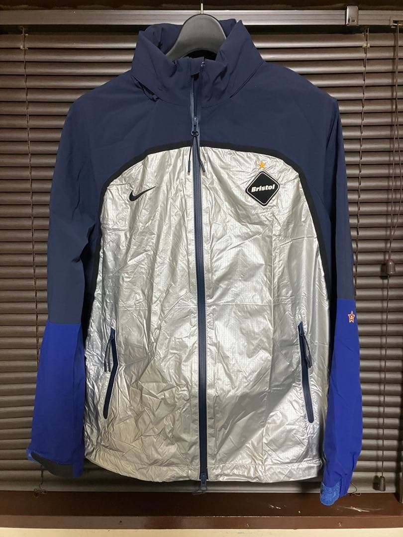 F.C.R.B ストームフィット　ジャケット　ブルー×シルバー　サイズS F.C.R.B ストームフィット ジャケット ブルー×シルバー サイズS F.C.