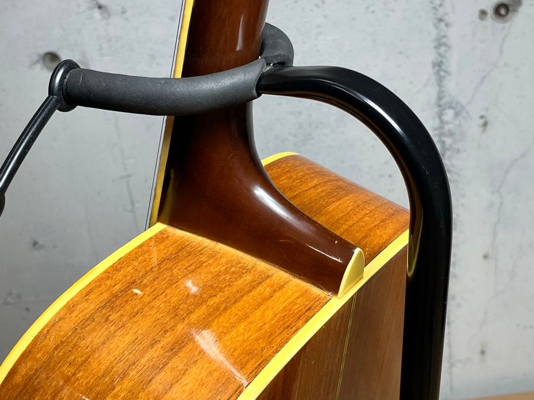 アコースティックギター モラレス Morales M200 / ドレッドノート