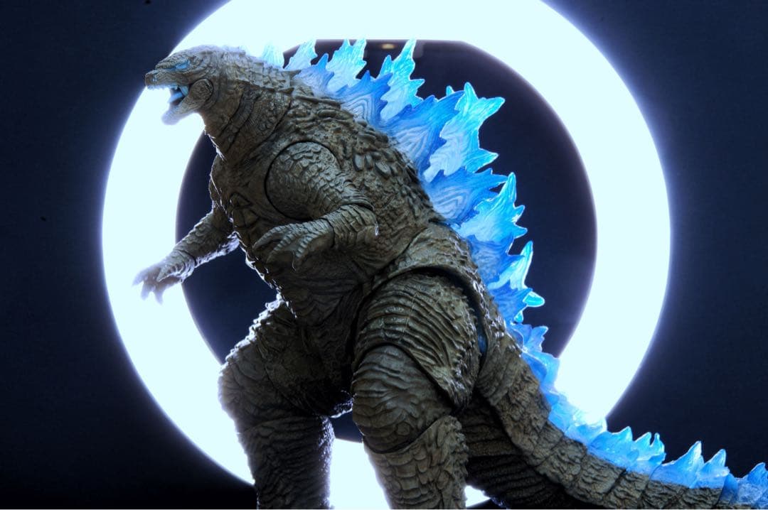 HIYATOYS 『ゴジラVSコング』ゴジラ2021熱戦放射Ver.(半透明版) - メルカリ