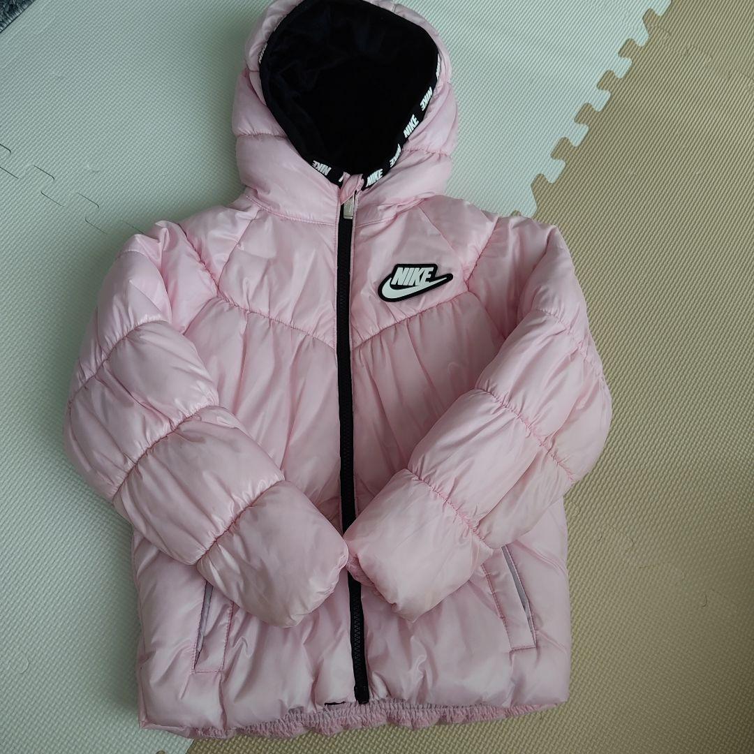 NIKE ピンクダウン - メルカリ