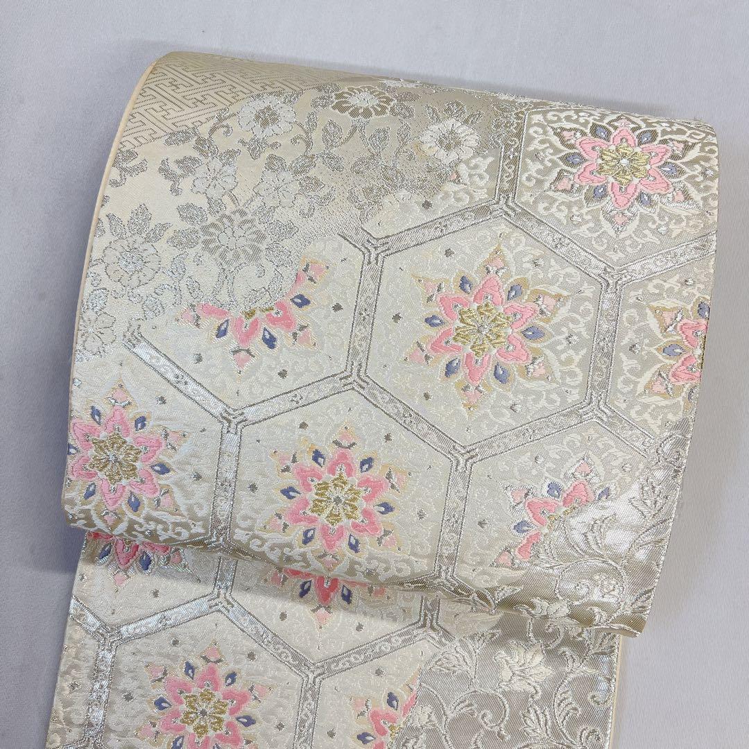 袋帯　正絹　銀糸　亀甲　華紋　唐花模様　檜垣　道長取り　着物　054t 袋帯 正絹 銀糸 亀甲 華紋 唐花模様 檜垣 道長取り 着物 054t - メルカリ