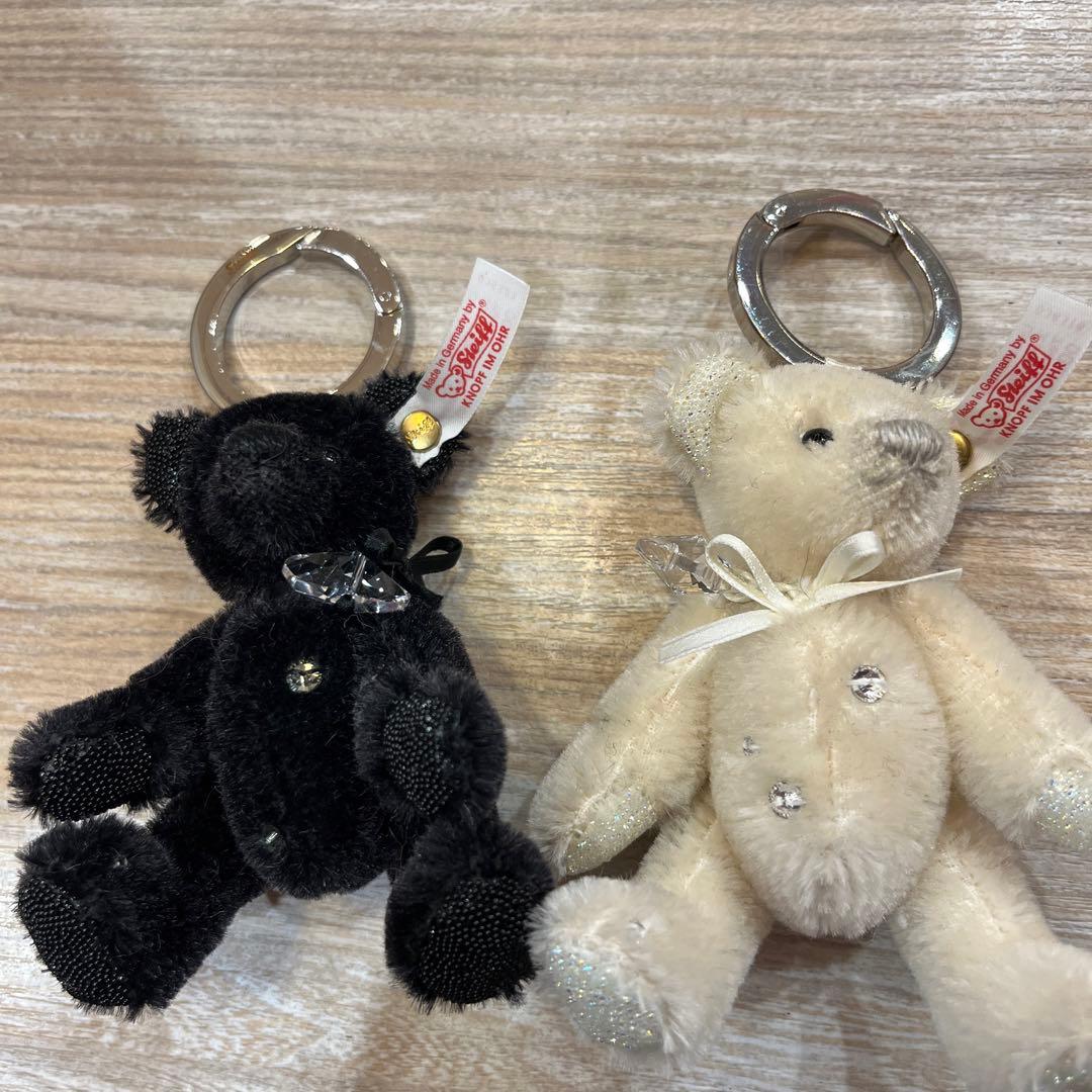 シュタイフsteiff2009年限定スワロフスキーテディベアキーチャーム2個