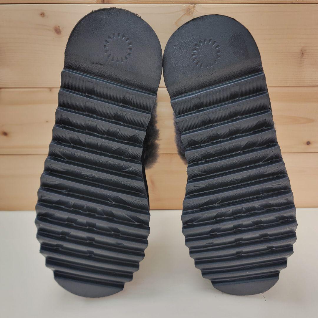 アグ アイ ニタ プラットフォーム ブラック 23cm - メルカリ