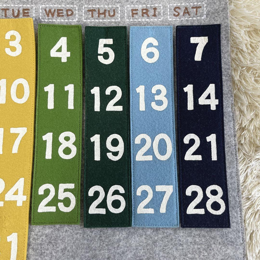 familiar ファミリア 万年カレンダー フェルト レア 希少 - メルカリ