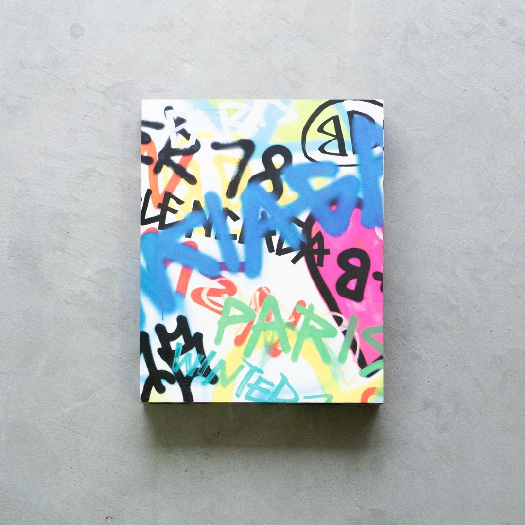 Balenciaga Winter 18 バレンシアガ デムナ 写真集 - メルカリ