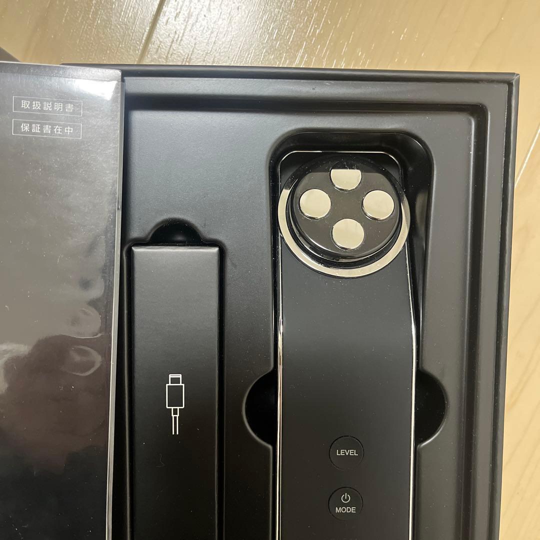 Brighte ELEKI LIFT 美顔器 ※2/20のみ値下げ - メルカリ