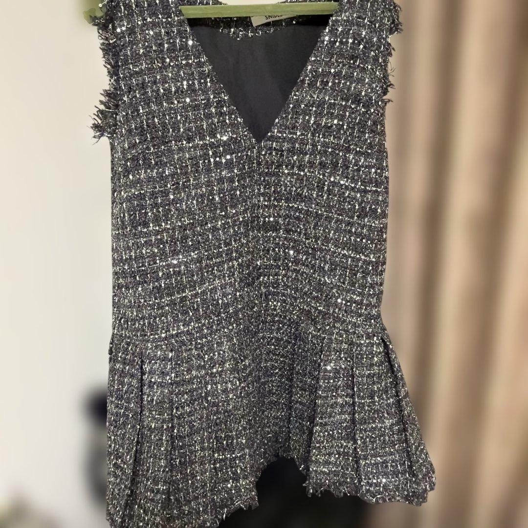 SNIDEL スナイデル Vネックツイードジャンスカ【カンヘウォン着用