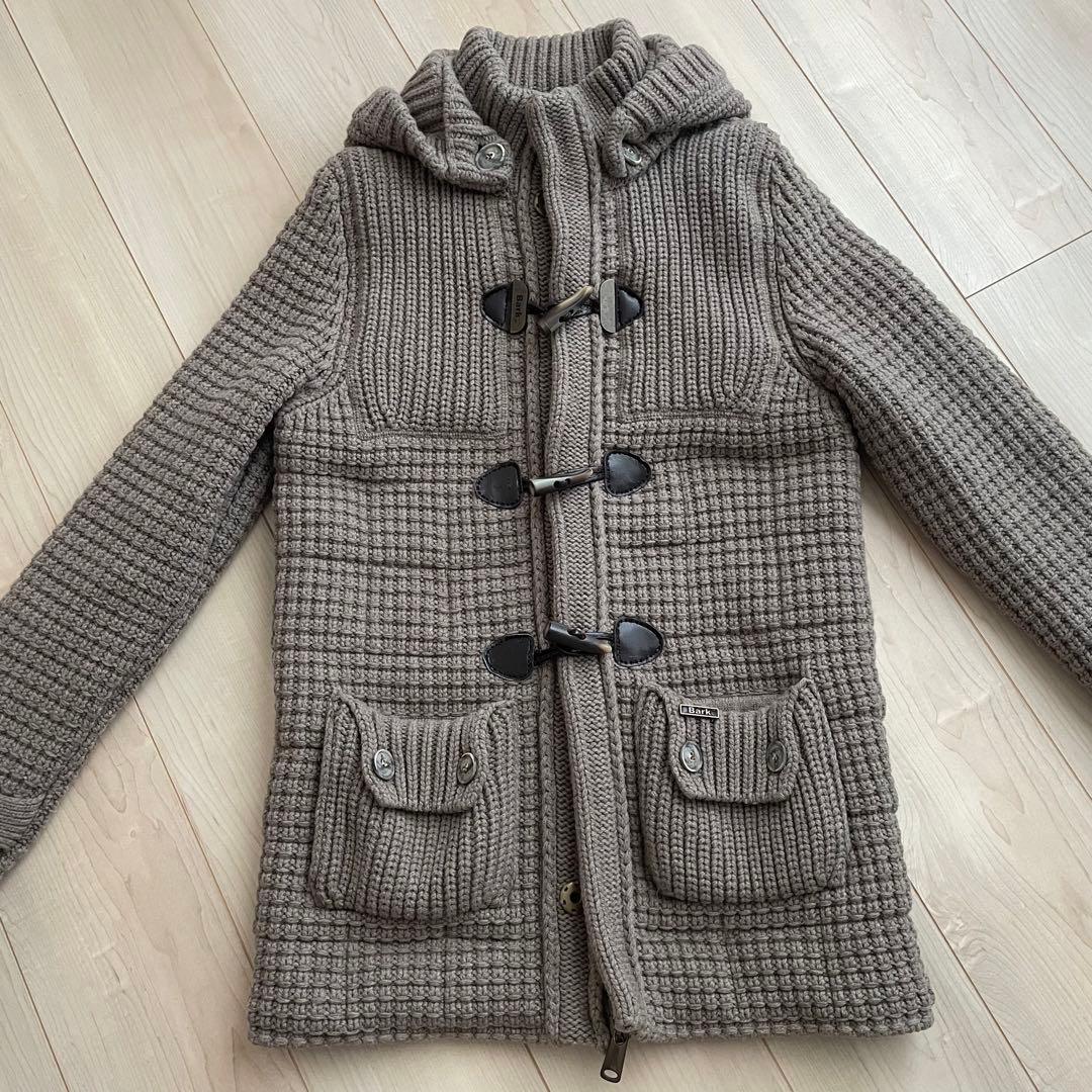 ニットダッフルコート フード付　ストームストラップ付　グレー　bark 希少 楽天市場】【中古品】【メンズ】 BARK バーク ニットダッフルコート