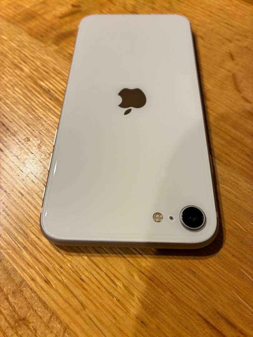 ふら様専用 Apple iPhone SE (第2世代) ホワイト 本体ジャンク