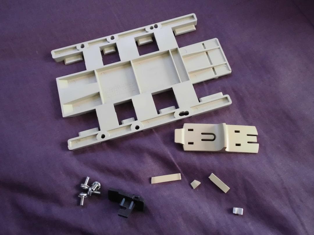 動作確認済み・ジャンク扱い】 7500/100 キーボード マウス付き - メルカリ