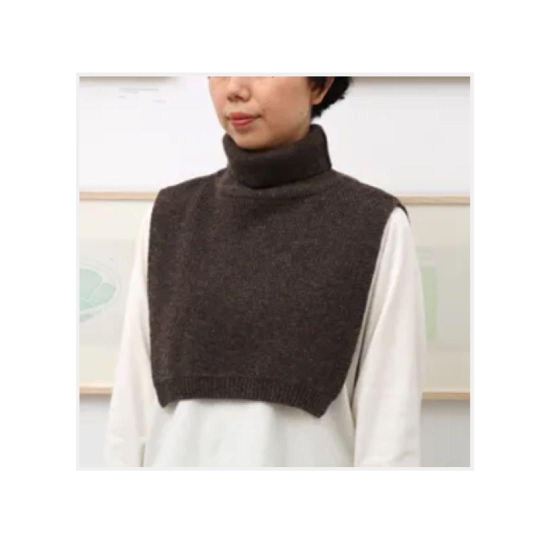 HAU neck warmer \"cape\" ダークブラウン　ネックウォーマー