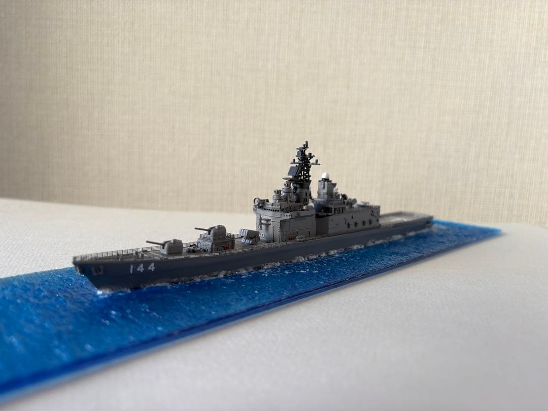 1/700 海上自衛隊 護衛艦くらま 全塗装 洋上ジオラマ - メルカリ