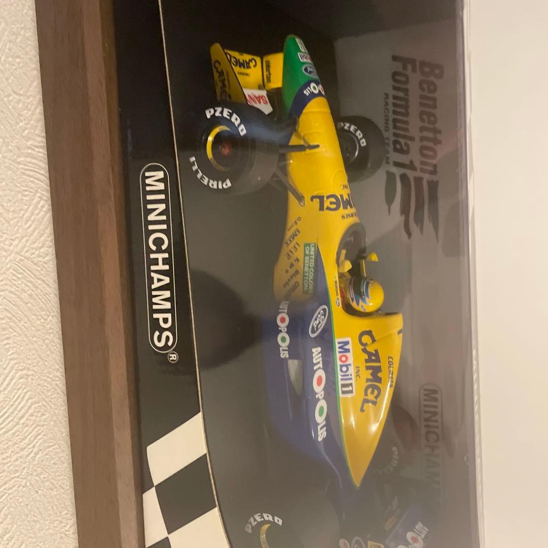 未使用 美品 ミニチャンプス1/18 ベネトン1991 R.モレノ N.ピケ - メルカリ
