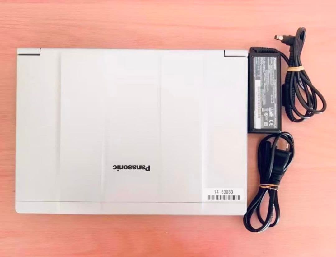 使用100時間 CF-SV1 第11代i5/16GB/256GB/office② - メルカリ