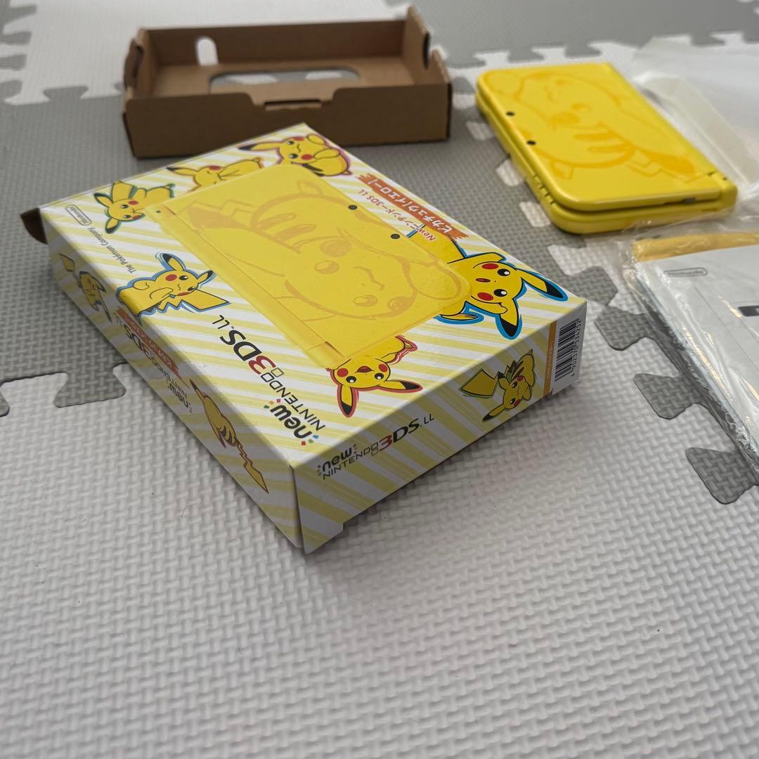 Nintendo New 3DS LL ピカチュウ イエロー 美品 箱付 - メルカリ