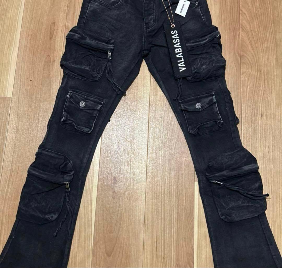 VALABASAS ブラックブーツカットデニム レア - メルカリ