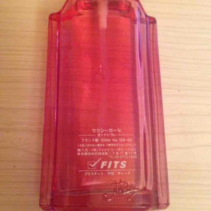 値下げセクシーガール オードトワレ 100ml 即決優先！