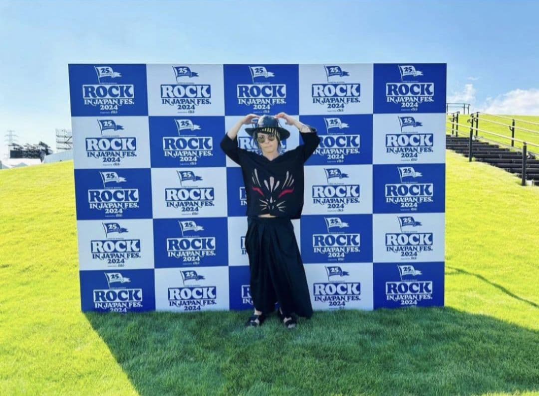 HYDE着】WaRLOCK きつねいど​tee XLサイズ - メルカリ