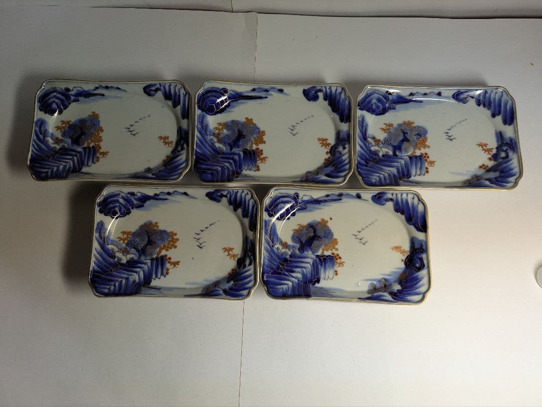 古伊万里、『染付金彩山水松竹梅文角皿』、5客、銘有、箱無 - メルカリ