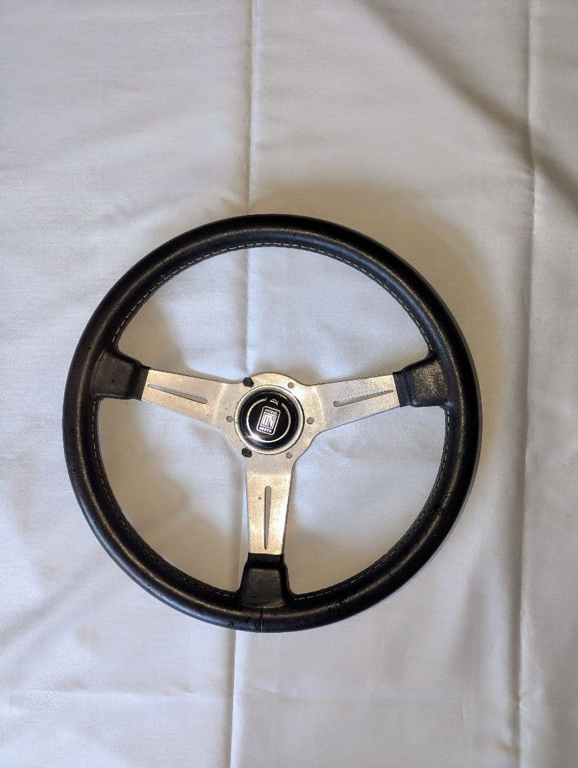 NARDIステアリング NARDI ナルディ ステアリング N081 COMPETITION コンペティション