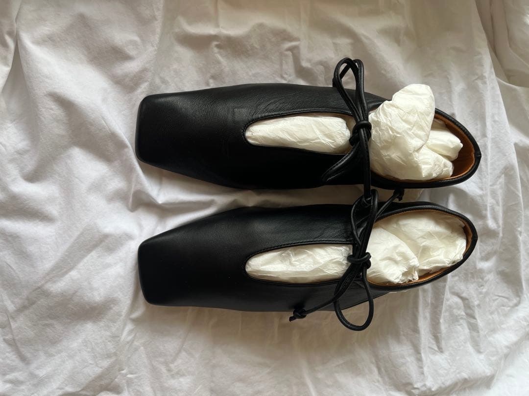 【新品未使用】PIPPICHIC AMBER COCO フラットシューズ PIPPICHIC AMBER COCO 8 フラットシューズ｜トゥモローランド 公式通販